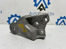 Кронштейн трансмиссии Mitsubishi ASX