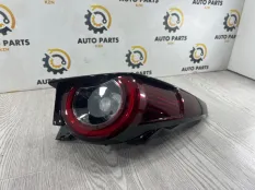 Фонарь задний Mazda CX-30