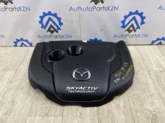 Декоративная крышка двигателя Mazda CX-5