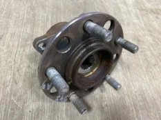 Ступица Mitsubishi Outlander