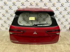 Крышка багажника Mitsubishi Outlander