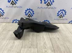 Воздухозаборник Mitsubishi Outlander