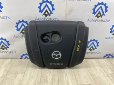 Декоративная крышка двигателя Mazda CX-5