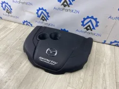 Декоративная крышка двигателя Mazda CX-5