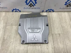 Декоративная крышка двигателя Mitsubishi Outlander