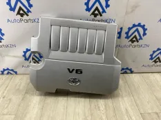 Декоративная крышка двигателя Toyota Camry