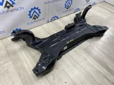 Подрамник Mitsubishi Outlander