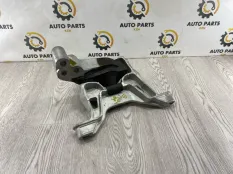 Подушка двигателя Mazda 3