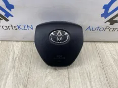 Подушка безопасности в руль Toyota Corolla