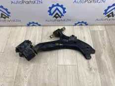 Рычаг подвески нижний Honda CR-V