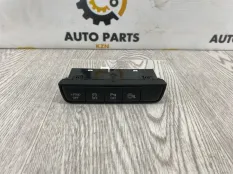 Кнопка Mazda CX-30