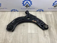 Рычаг подвески нижний Mazda CX-30