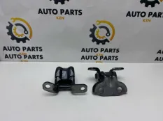 Петля двери Subaru Forester