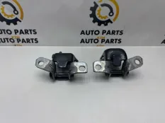 Петля двери Mazda CX-5