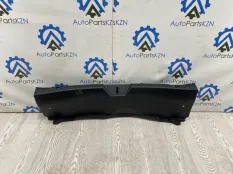 Накладка замка багажника Mazda 3