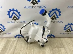 Бачок стеклоомывателя Mazda 3