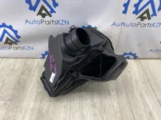 Корпус воздушного фильтра Audi A5