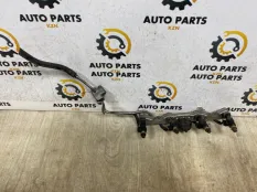 Топливная рампа с форсунками Honda Civic