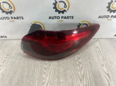 Фонарь задний Mazda 6