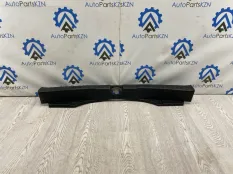 Накладка замка багажника Honda CR-V