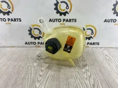 Бачок расширительный Mitsubishi Outlander