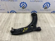 Рычаг подвески нижний Mazda 3