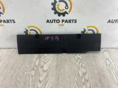 Декоративная крышка двигателя Mitsubishi Outlander