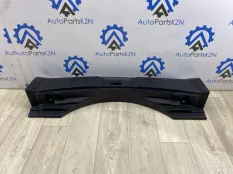 Накладка замка багажника Nissan X-Trail