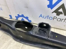 рычаг поперечный Mitsubishi Outlander