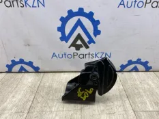 Кронштейн опоры двигателя Toyota Corolla