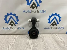 Подушка двигателя Toyota Camry