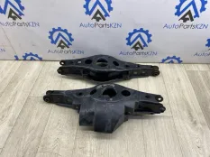 Рычаг подвески нижний Toyota RAV4