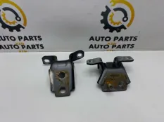 Петля двери Mazda CX-5