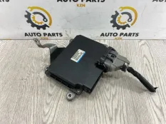 Блок управления двигателем Mitsubishi Outlander