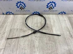 Трос стояночного тормоза Mitsubishi Outlander