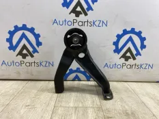 Подушка двигателя Mitsubishi ASX