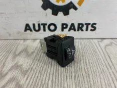 Кнопка омывателя фар Mitsubishi Outlander