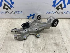 Кулак поворотный Honda Civic