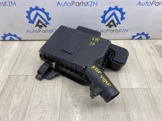 Корпус воздушного фильтра Mitsubishi Outlander