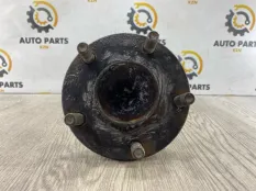 Ступица Mazda 6