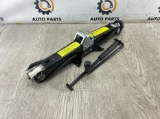 Домкрат Audi A5
