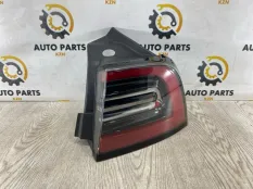 Фонарь задний Tesla Model Y