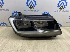 Фара галогеновая Volkswagen Tiguan
