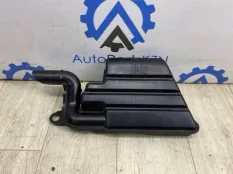 Резонатор воздушного фильтра Mazda 3