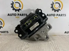 Подушка двигателя Volkswagen Tiguan