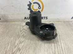 Моторчик стояночного тормоза Audi A5