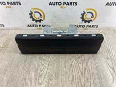 Подушка безопасности в колени Volkswagen Tiguan