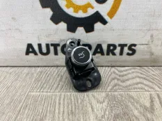 Кнопка открывания багажника Jeep Cherokee