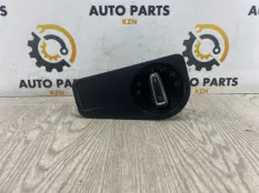 Подрулевой переключатель света Volkswagen Tiguan