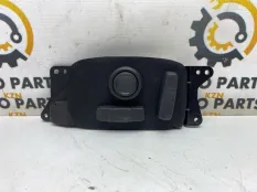 Кнопка регулировки сиденья Jaguar F-Pace